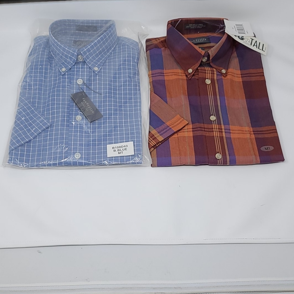 Lot of 2 Van Heusen S/S Button-down Shirts Size MT